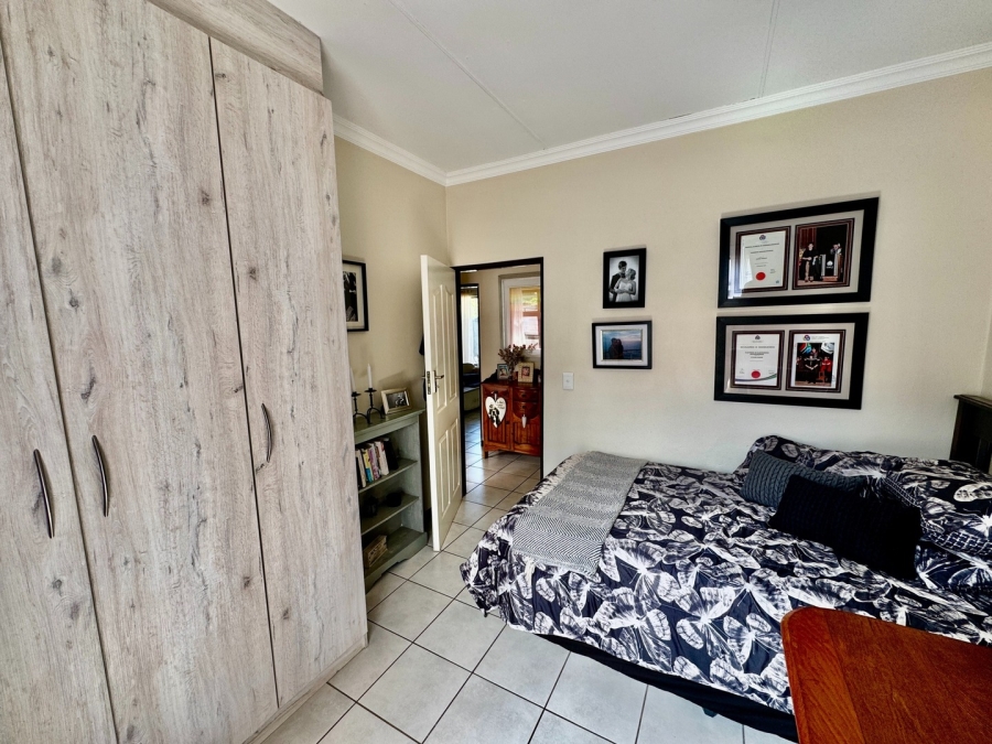 3 Bedroom Property for Sale in Van Der Hoff Park North West